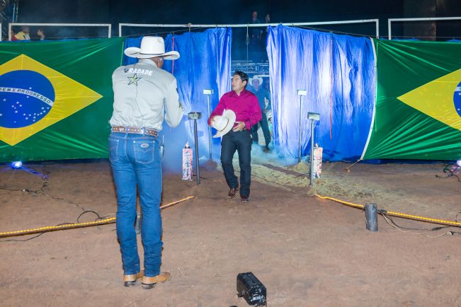 Notícia - 36ª Festa do Peão de Boiadeiro de Bastos - Prefeitura do  Município de Bastos